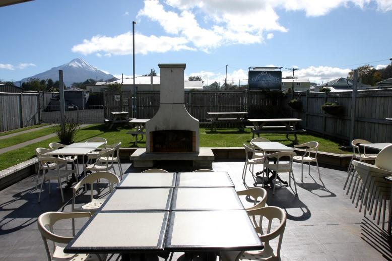 Kaponga Hotel Exterior photo